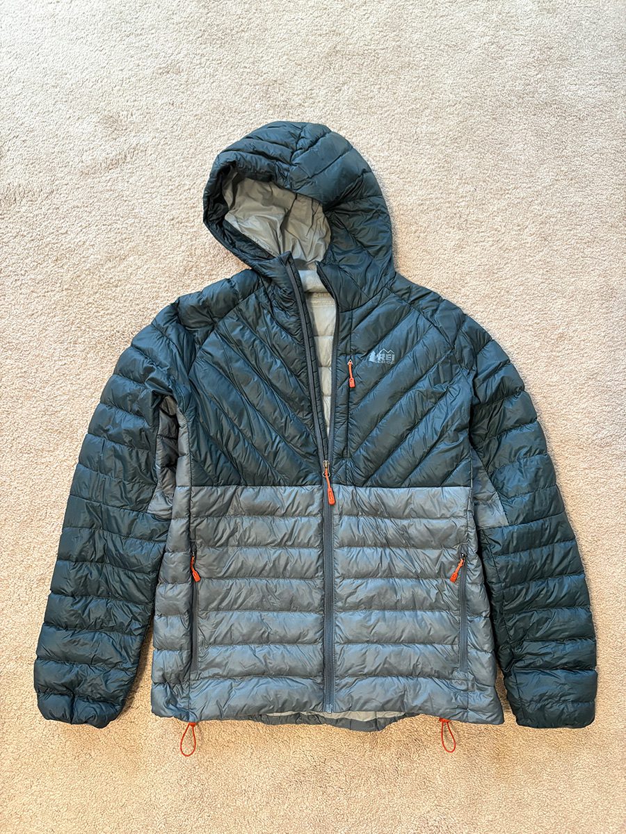 What to Wear Hiking in Cold Weather