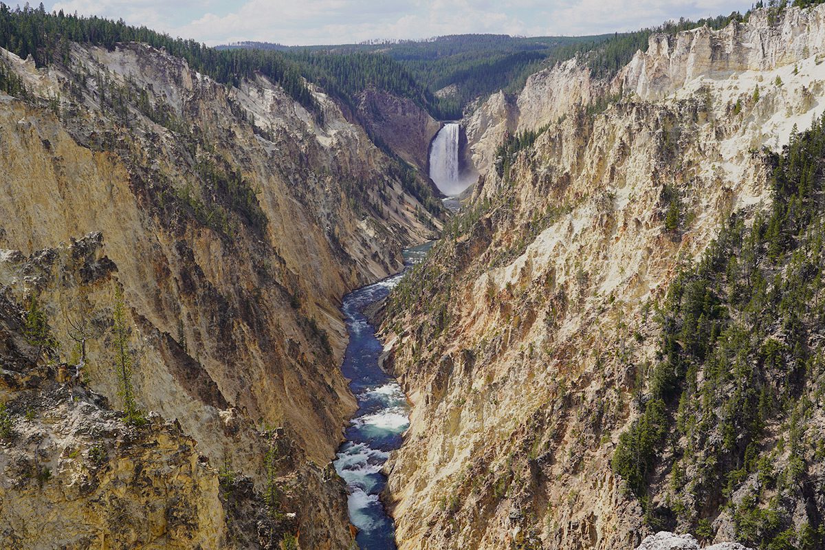 The Ultimate 3-Day Yellowstone National Park Itinerary